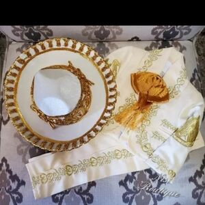 Toddler T4 Mariachi Mexican outfit costume